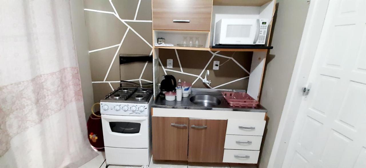 Kitnet K1 Em Torres-Rs - Na Mais Bela Praia Gaucha - Cozinha - Banheiro - Ar Condicionado - Smart Tv 32' - Wi-Fi - Anfitria Superhost No Bnb Buitenkant foto