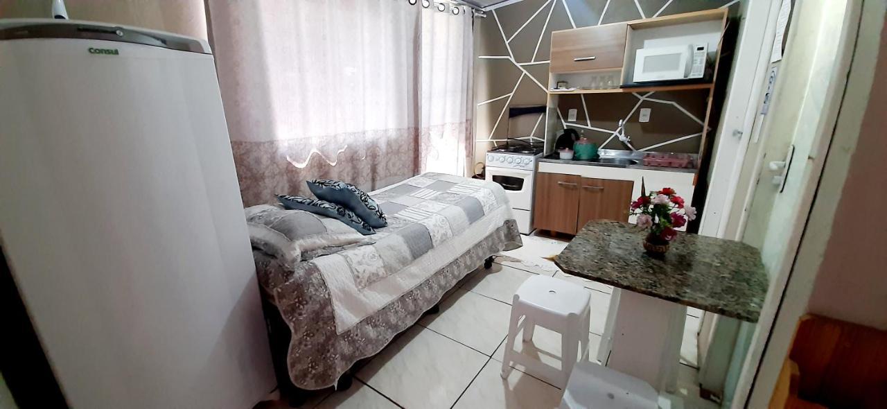 Kitnet K1 Em Torres-Rs - Na Mais Bela Praia Gaucha - Cozinha - Banheiro - Ar Condicionado - Smart Tv 32' - Wi-Fi - Anfitria Superhost No Bnb Buitenkant foto